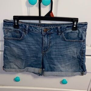 |Lauren Conrad| Dark Wash Denim Shorts - size 8